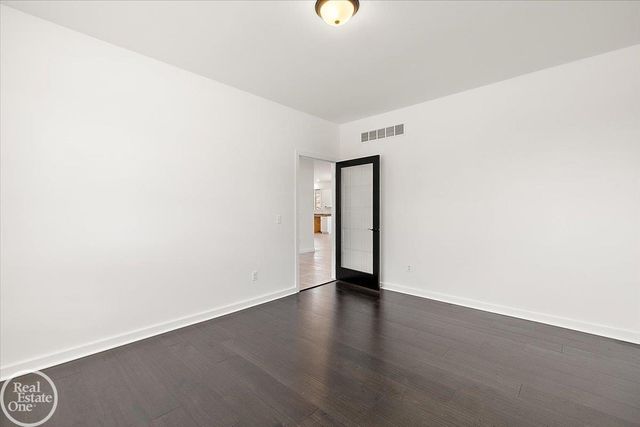 50529 Summit View Drive, Macomb Twp, MI 48044