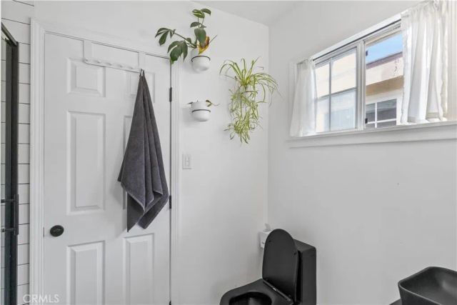 714 Brady, East Los Angeles, CA 90022