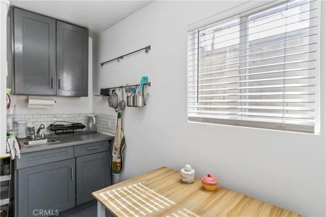 714 Brady, East Los Angeles, CA 90022