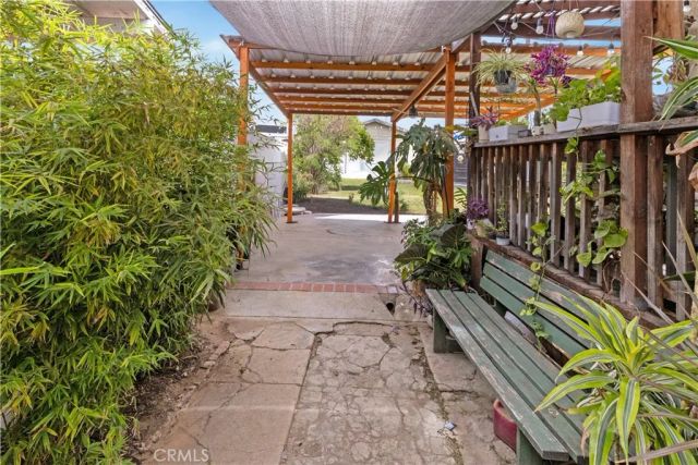 714 Brady, East Los Angeles, CA 90022