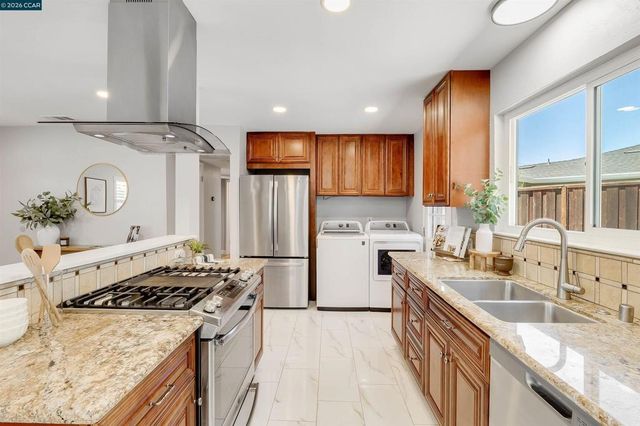 1593 Mendocino Dr, Concord, CA 94521