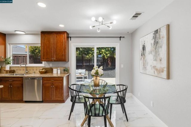 1593 Mendocino Dr, Concord, CA 94521
