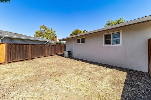 1593 Mendocino Dr, Concord, CA 94521