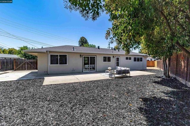 1593 Mendocino Dr, Concord, CA 94521