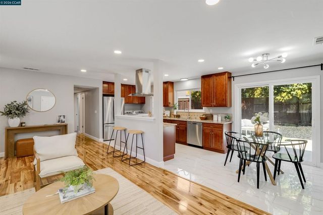 1593 Mendocino Dr, Concord, CA 94521