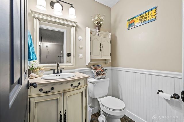 8737 Appleridge Court, Franklin, OH 45005