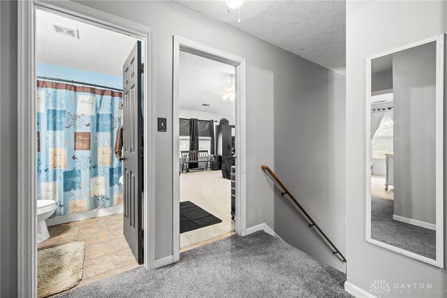 8737 Appleridge Court, Franklin, OH 45005