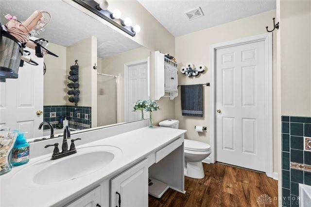 8737 Appleridge Court, Franklin, OH 45005