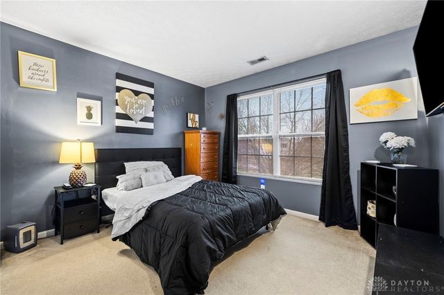 8737 Appleridge Court, Franklin, OH 45005