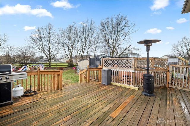8737 Appleridge Court, Franklin, OH 45005