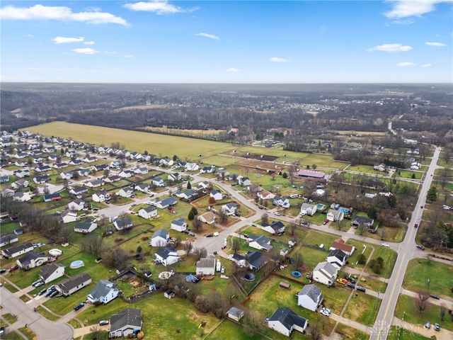 8737 Appleridge Court, Franklin, OH 45005