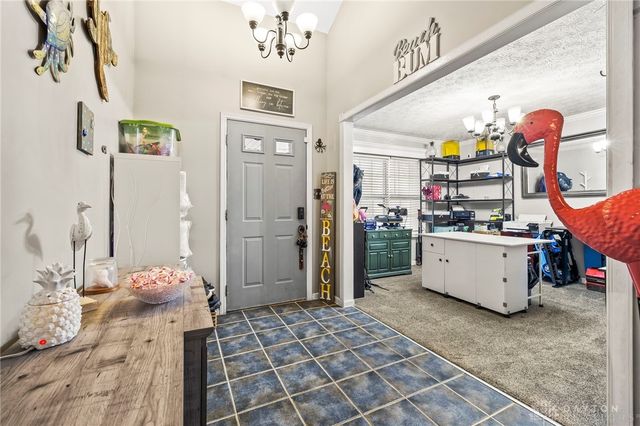 8737 Appleridge Court, Franklin, OH 45005