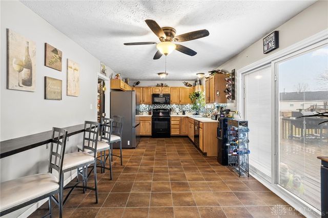 8737 Appleridge Court, Franklin, OH 45005