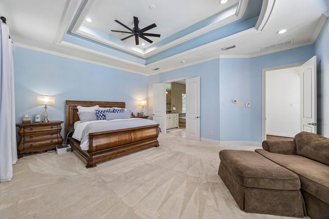 7827 Brykerwoods Drive, Houston, TX 77055