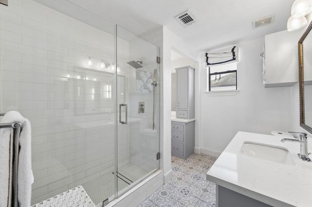 7827 Brykerwoods Drive, Houston, TX 77055