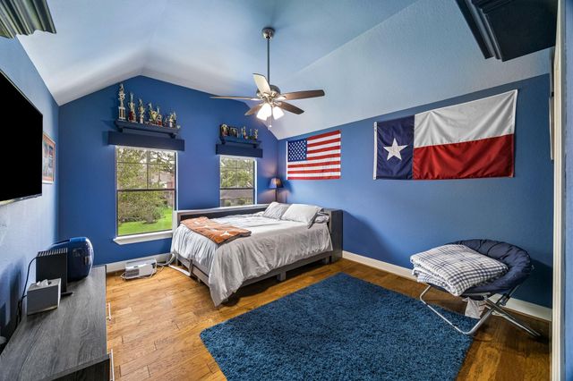 7827 Brykerwoods Drive, Houston, TX 77055