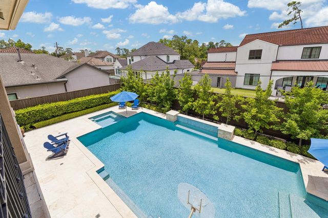 7827 Brykerwoods Drive, Houston, TX 77055