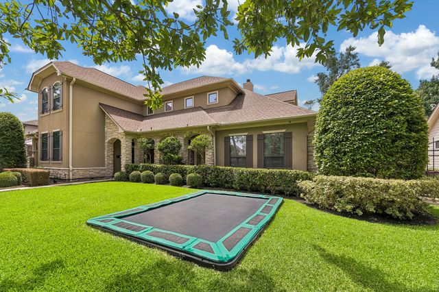 7827 Brykerwoods Drive, Houston, TX 77055