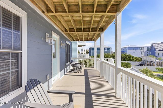 110 Seaward Court, Kure Beach, NC 28449