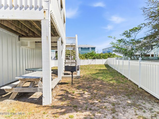 110 Seaward Court, Kure Beach, NC 28449