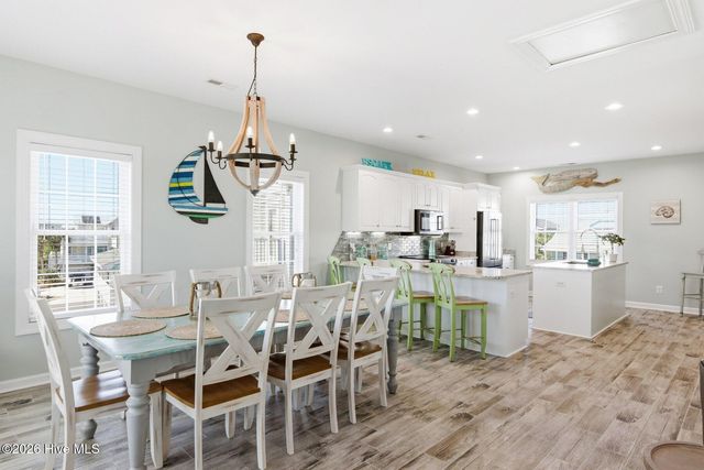 110 Seaward Court, Kure Beach, NC 28449