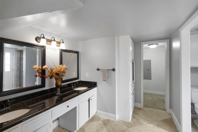 4927 Stage Line Drive, Arlington, TX 76017