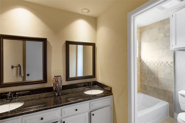 4927 Stage Line Drive, Arlington, TX 76017