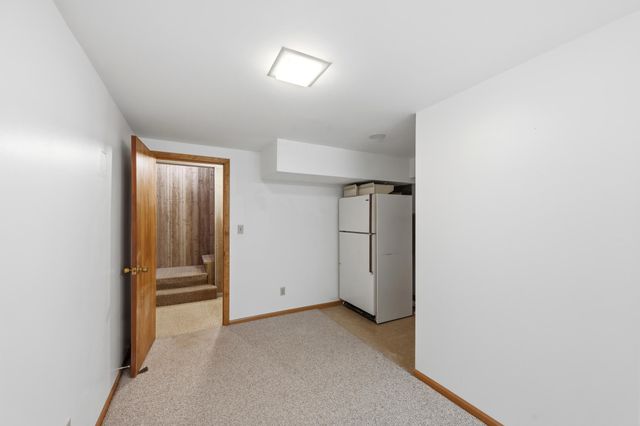 11006 Radisson Drive, Burnsville, MN 55337