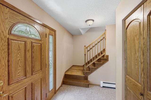 11006 Radisson Drive, Burnsville, MN 55337