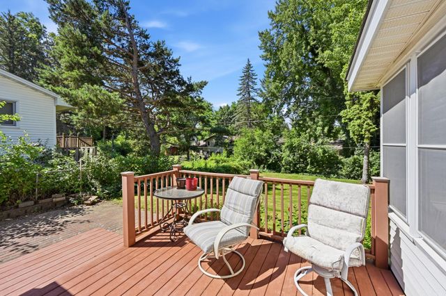 11006 Radisson Drive, Burnsville, MN 55337