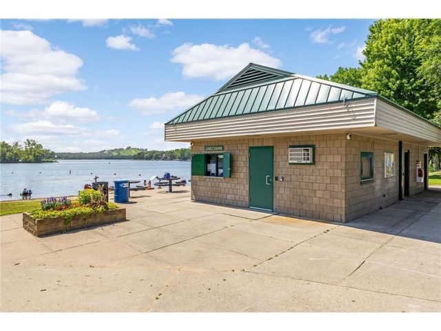 11006 Radisson Drive, Burnsville, MN 55337
