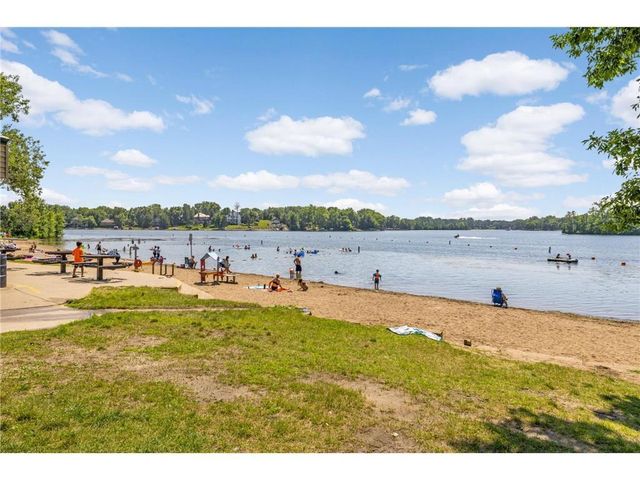 11006 Radisson Drive, Burnsville, MN 55337