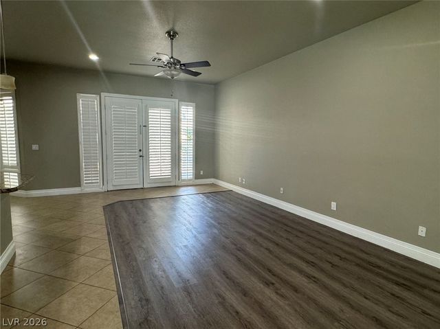 1625 Hidden Spring Drive, Las Vegas, NV 89117