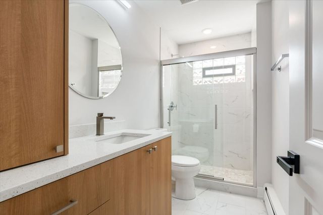 929 Washington Street 304, Evanston, IL 60202