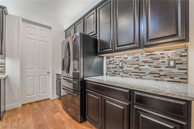 715 Orange Plume Walk, Henderson, NV 89011