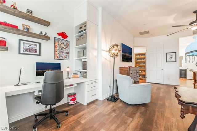 715 Orange Plume Walk, Henderson, NV 89011