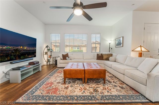 715 Orange Plume Walk, Henderson, NV 89011