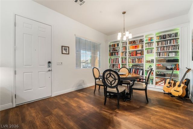 715 Orange Plume Walk, Henderson, NV 89011