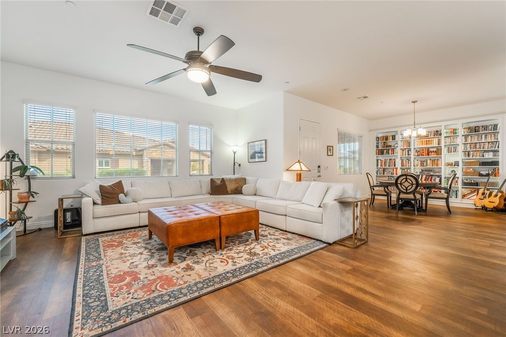 715 Orange Plume Walk, Henderson, NV 89011 — photo 2