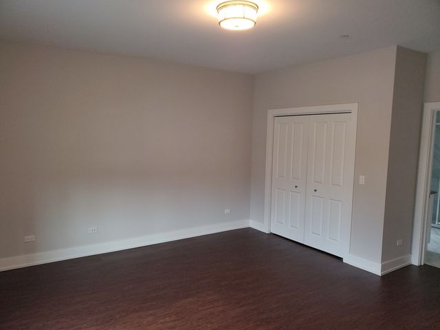 2534 N HARLEM Avenue 101, Elmwood Park, IL 60707