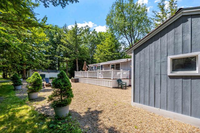 12 Barvel Whang Road, Tuftonboro, NH 03816