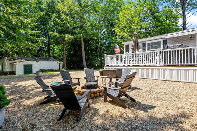 12 Barvel Whang Road, Tuftonboro, NH 03816
