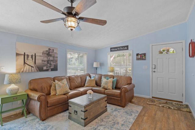 12 Barvel Whang Road, Tuftonboro, NH 03816