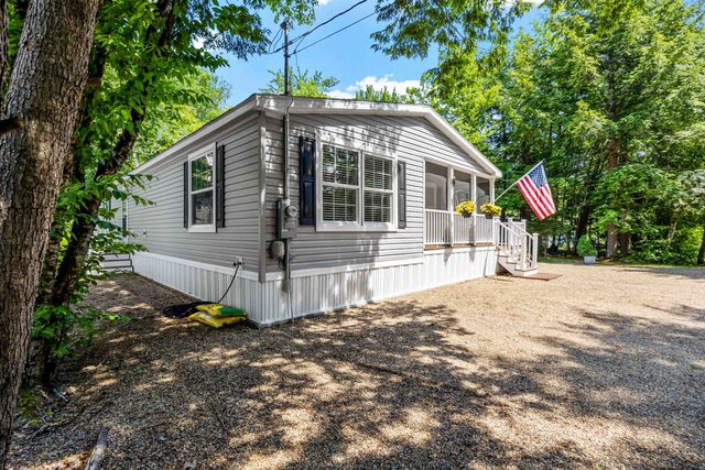 12 Barvel Whang Road, Tuftonboro, NH 03816