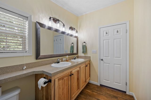 12 Barvel Whang Road, Tuftonboro, NH 03816