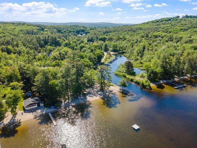 12 Barvel Whang Road, Tuftonboro, NH 03816
