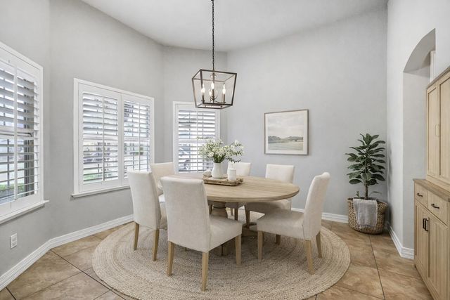 7164 N Mitre Avenue, Fresno, CA 93722