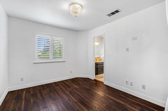 7164 N Mitre Avenue, Fresno, CA 93722