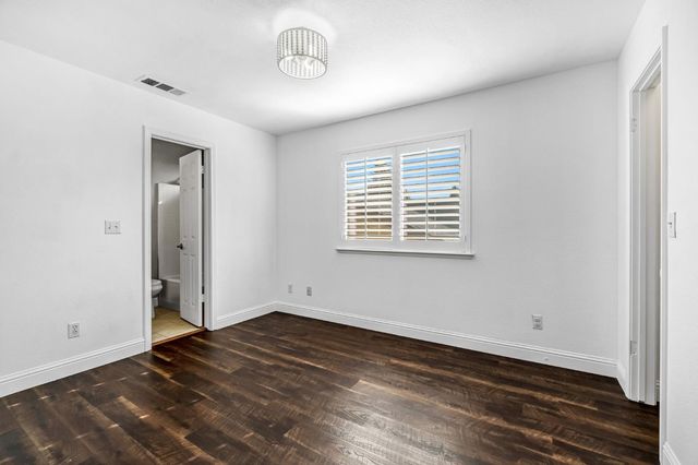 7164 N Mitre Avenue, Fresno, CA 93722