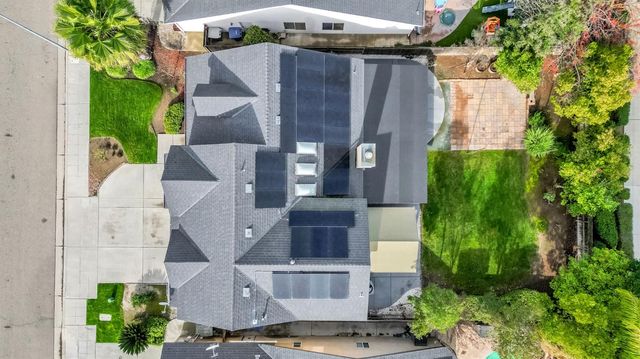 7164 N Mitre Avenue, Fresno, CA 93722